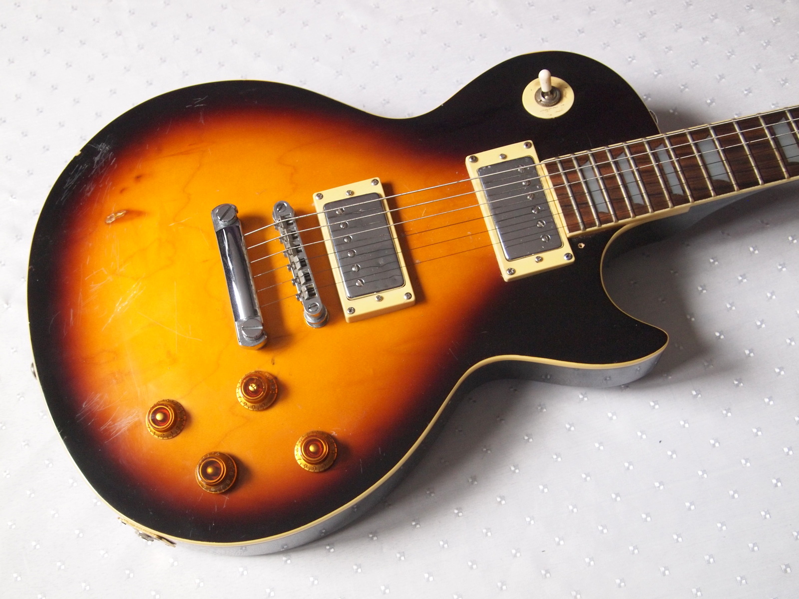 Aria les paul. Гитара Aria les Paul. Aria les Paul Standard Premium. Ария лес пол.